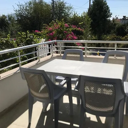 & Family Apartment *